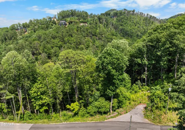 Photo 1 of Land for sale at 3278 Emerald Springs Loop, Sevierville, TN 37862 | MLS# 3302166 | Listing updated on 2026-09-11