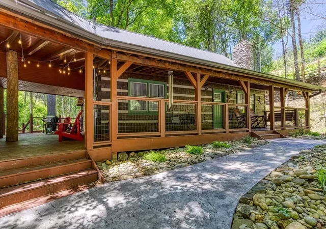 Photo 4 of Sale Pending at 2440 Paradise Fls Way, Sevierville, TN 37862 | MLS# 3280835 | Listing updated on 2026-09-11