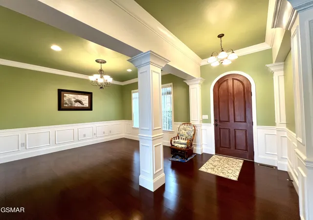 Photo 3 of Sale Pending at 614 Watercrest Ln, Dandridge, TN 37725 | MLS# 3548162 | Listing updated on 2026-09-24
