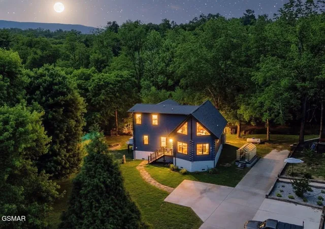 Photo 3 of Single family home for sale at 178 Wilton Springs Rd, Newport, TN 37821 | MLS# 3263118 | Listing updated on 2026-09-11
