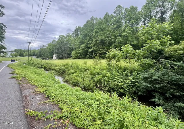 Photo 1 of Sale Pending at 0 Glades Rd, Gatlinburg, TN 37738 | MLS# 3269792 | Listing updated on 2026-09-25