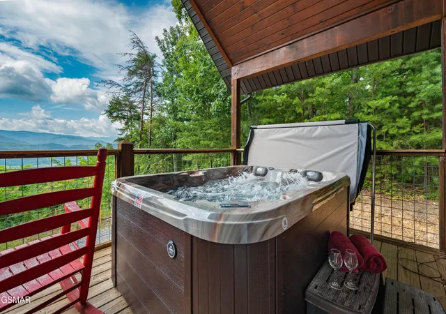 Photo 2 of Single family home for sale at 1876 Natures Ln, Sevierville, TN 37862 | MLS# 3304398 | Listing updated on 2026-09-11