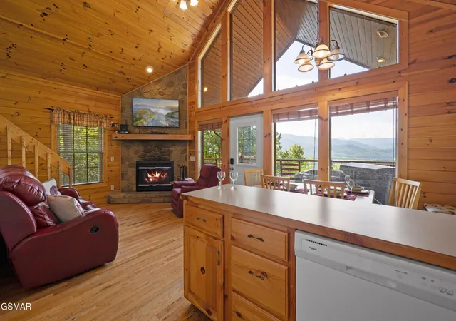 Photo 4 of Single family home for sale at 1876 Natures Ln, Sevierville, TN 37862 | MLS# 3304398 | Listing updated on 2026-09-11