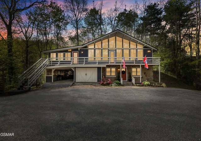 Photo 1 of Single family home for sale at 509 Adams Rd, Gatlinburg, TN 37738 | MLS# 3544552 | Listing updated on 2026-09-11