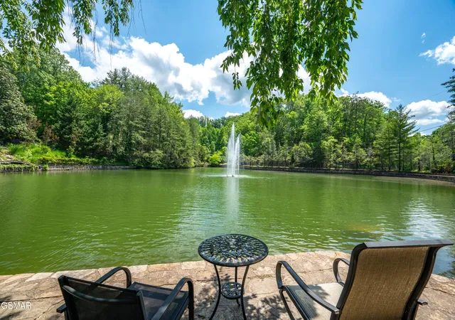 Photo 4 of Single family home for sale at 2315 Headrick Lead, Sevierville, TN 37862 | MLS# 3510497 | Listing updated on 2026-09-11