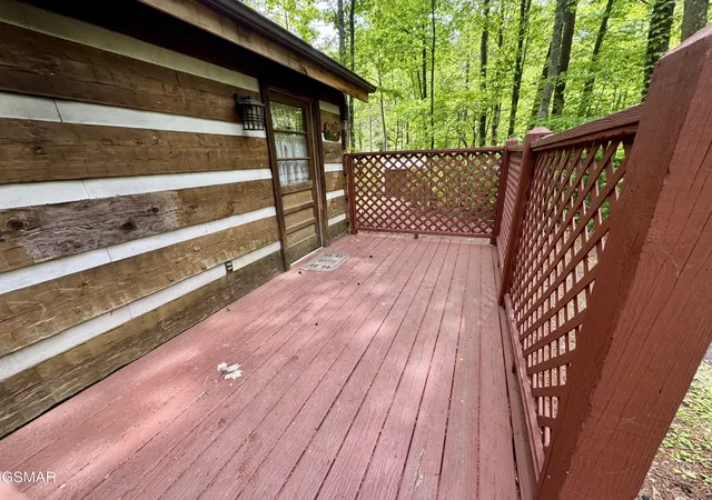 Photo 4 of Single family home for sale at 2340 Avon Cir, Sevierville, TN 37876 | MLS# 3298378 | Listing updated on 2026-09-11