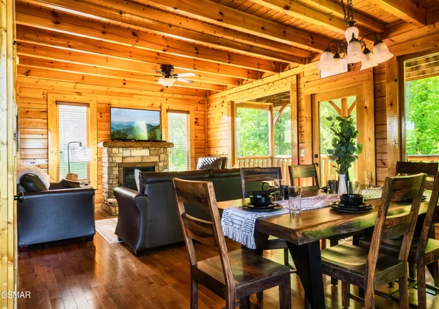 Photo 3 of Single family home for sale at 2739 Mountain Preserve Dr, Sevierville, TN 37862 | MLS# 3269799 | Listing updated on 2026-09-11