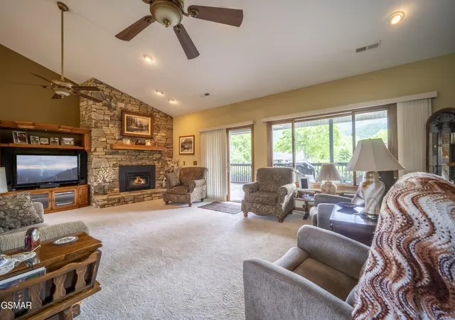 Photo 4 of Single family home for sale at 3938 Katy Hollar Road, Sevierville, TN 37862 | MLS# 3524774 | Listing updated on 2026-10-05