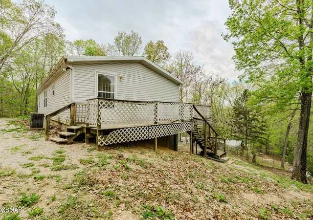 Photo 3 of Manufactured home for sale at 349 S Marlowe Ln, Speedwell, TN 37870 | MLS# 3278312 | Listing updated on 2026-09-24