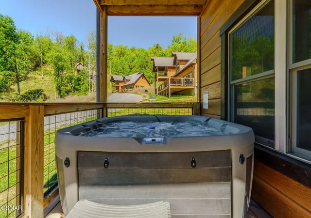 Photo 3 of Single family home for sale at 4228 Wears Valley Rd #51, Sevierville, TN 37862 | MLS# 3278299 | Listing updated on 2026-10-03