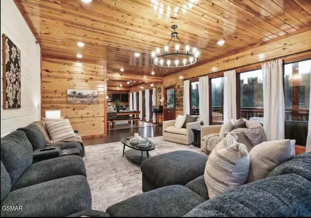 Photo 3 of Single family home for sale at 3328 Smoky Ridge Way, Sevierville, TN 37862 | MLS# 3548238 | Listing updated on 2026-09-14