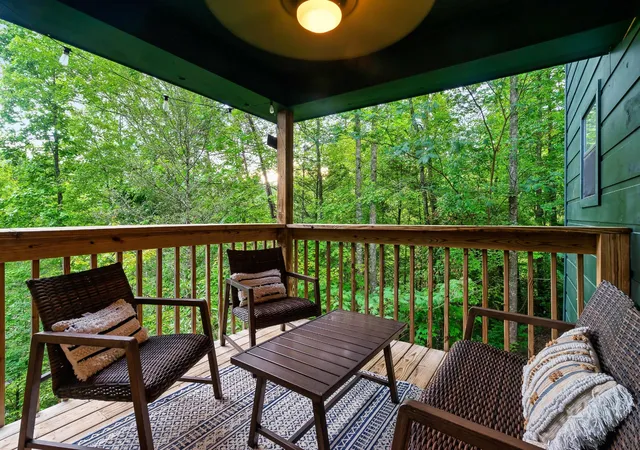Photo 4 of Single family home for sale at 509 Hawks Trl, Gatlinburg, TN 37738 | MLS# 3305355 | Listing updated on 2026-09-14