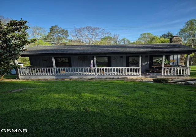 Photo 2 of Single family home for sale at 4455 Trail Holw Rd, Cosby, TN 37722 | MLS# 3548260 | Listing updated on 2026-09-24