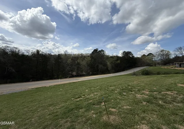 Photo 4 of Land for sale at 3 Bullwinkle Way, Sevierville, TN 37862 | MLS# 3269802 | Listing updated on 2026-09-11