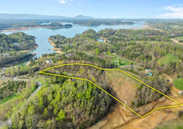 Photo 2 of Land for sale at 12 Ferry Hl Rd, Dandridge, TN 37725 | MLS# 3269811 | Listing updated on 2026-09-11
