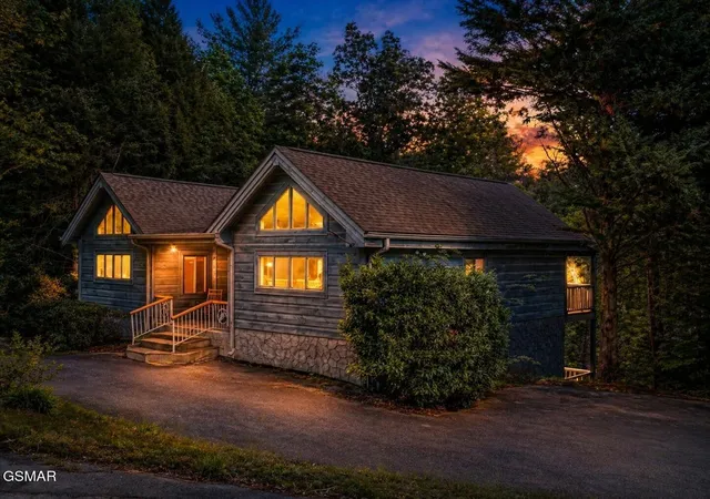 Photo 1 of Single family home for sale at 2410 Whitetail Ridge Way, Sevierville, TN 37862 | MLS# 3512743 | Listing updated on 2026-09-11