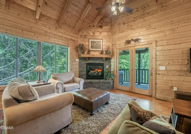 Photo 2 of Single family home for sale at 2410 Whitetail Ridge Way, Sevierville, TN 37862 | MLS# 3512743 | Listing updated on 2026-09-11