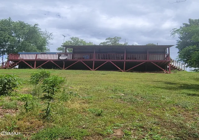 Photo 3 of Single family home for sale at 1618 Omaha Trl, Dandridge, TN 37725 | MLS# 3309982 | Listing updated on 2026-09-11