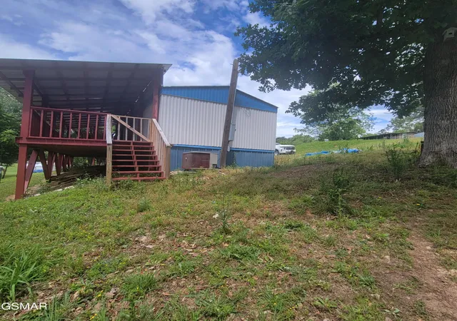 Photo 4 of Single family home for sale at 1618 Omaha Trl, Dandridge, TN 37725 | MLS# 3309982 | Listing updated on 2026-09-11