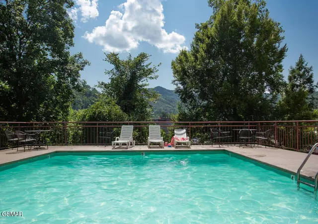Photo 3 of Condo for sale at 354 E Holly Ridge Road #204, Gatlinburg, TN 37738 | MLS# 3528406 | Listing updated on 2026-09-11