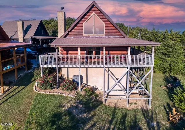 Photo 3 of Single family home for sale at 936 Buck Way, Sevierville, TN 37876 | MLS# 3304403 | Listing updated on 2026-09-30