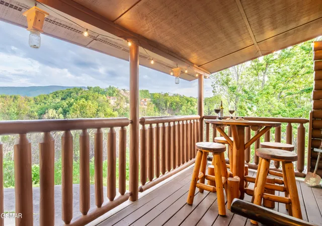 Photo 3 of Single family home for sale at 2213 Headrick Lead, Sevierville, TN 37862 | MLS# 3548297 | Listing updated on 2026-09-14
