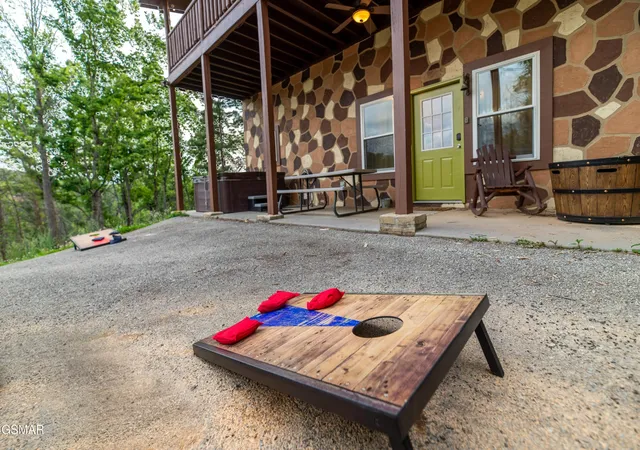 Photo 4 of Single family home for sale at 2213 Headrick Lead, Sevierville, TN 37862 | MLS# 3548297 | Listing updated on 2026-09-14