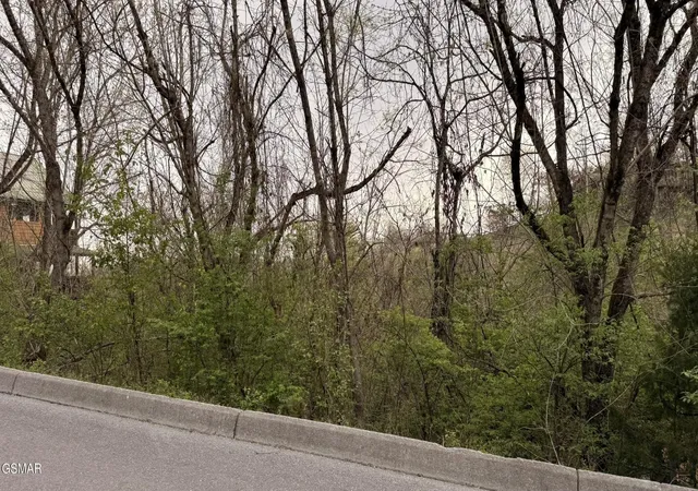 Photo 1 of Land for sale at 4 Hideaway Ridge Cir, Sevierville, TN 37862 | MLS# 3548300 | Listing updated on 2026-09-14