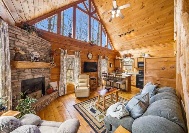 Photo 2 of Single family home for sale at 2430 N School Hse Gap Rd, Sevierville, TN 37876 | MLS# 3298252 | Listing updated on 2026-10-29