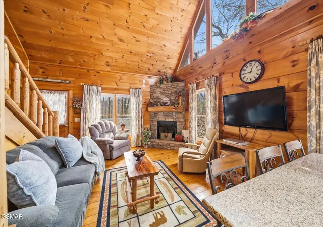 Photo 3 of Single family home for sale at 2430 N School Hse Gap Rd, Sevierville, TN 37876 | MLS# 3298252 | Listing updated on 2026-10-29