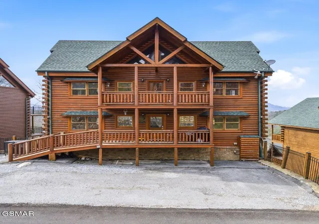 Photo 1 of Mansion for sale at 1707 High Rock Way, Sevierville, TN 37862 | MLS# 3263090 | Listing updated on 2026-09-11