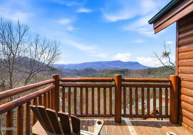 Photo 3 of Mansion for sale at 1707 High Rock Way, Sevierville, TN 37862 | MLS# 3263090 | Listing updated on 2026-09-11