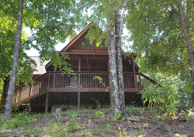 Photo 4 of Single family home for sale at 3208 Emerald Springs Loop, Sevierville, TN 37862 | MLS# 3264180 | Listing updated on 2026-09-11