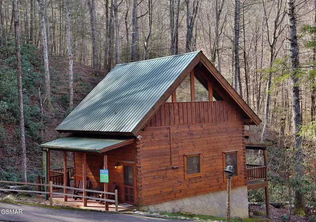 Photo 1 of Single family home for sale at 3030 Brothers Way, Sevierville, TN 37876 | MLS# 3526692 | Listing updated on 2026-09-11
