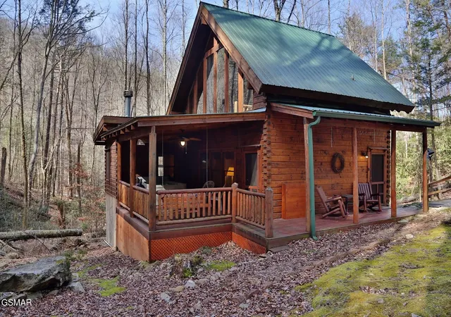 Photo 3 of Single family home for sale at 3030 Brothers Way, Sevierville, TN 37876 | MLS# 3526692 | Listing updated on 2026-09-11