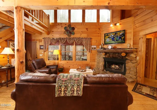 Photo 4 of Single family home for sale at 3030 Brothers Way, Sevierville, TN 37876 | MLS# 3526692 | Listing updated on 2026-09-11