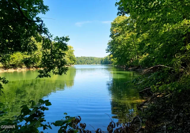 Photo 1 of Land for sale at 35 Graystone Shls, Morristown, TN 37814 | MLS# 3282560 | Listing updated on 2026-10-01