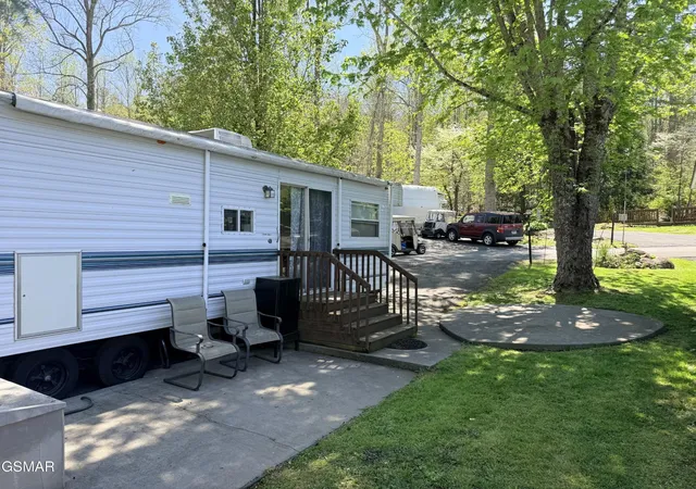 Photo 3 of Land for sale at 4229 E Pkwy, Gatlinburg, TN 37738 | MLS# 3513048 | Listing updated on 2026-09-11