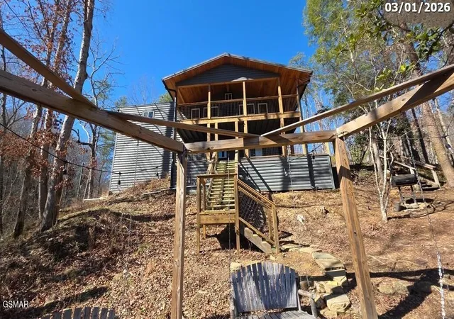 Photo 2 of Mansion for sale at 2869 Hatcher Mountain Road, Sevierville, TN 37862 | MLS# 3528375 | Listing updated on 2026-09-11