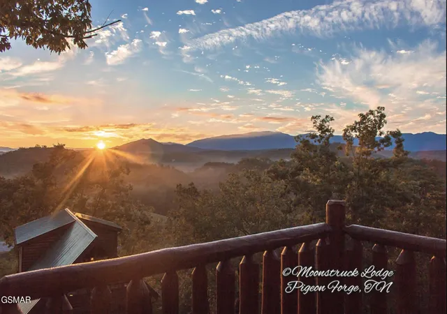 Photo 2 of Sale Pending at 2251 Upper Middle Crk Rd #20, Sevierville, TN 37876 | MLS# 3298372 | Listing updated on 2026-09-11