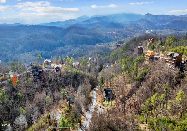 Photo 4 of Land for sale at 4 Walker Trl, Sevierville, TN 37876 | MLS# 3288539 | Listing updated on 2026-09-11