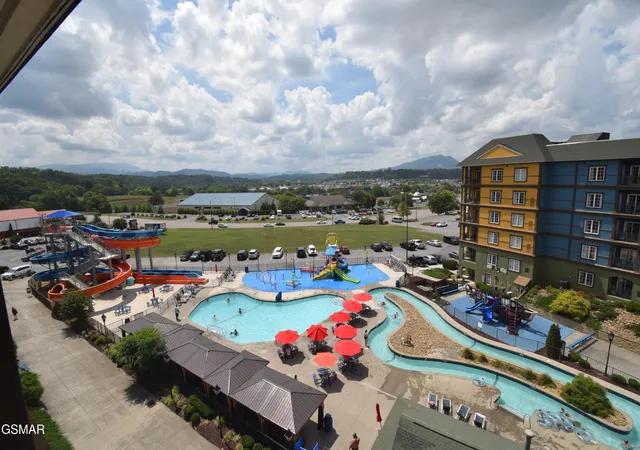 Photo 4 of Condo for sale at 225 Collier Dr #1516, Sevierville, TN 37862 | MLS# 3524671 | Listing updated on 2026-09-11