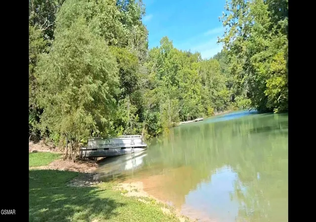 Photo 1 of Single family home for sale at 798 Fairgarden Cir, Sevierville, TN 37876 | MLS# 3304078 | Listing updated on 2026-09-11