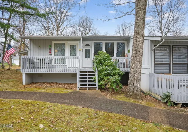 Photo 1 of Single family home for sale at 15 Eagle Ct, Crossville, TN 38558 | MLS# 3278238 | Listing updated on 2026-09-11