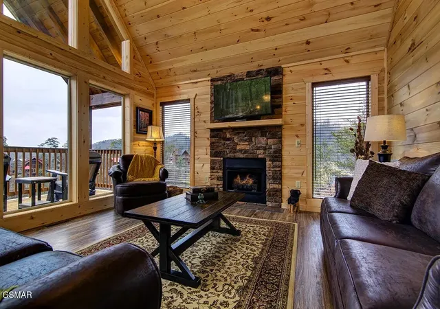 Photo 3 of Sale Pending at 1205 Parkview Vista Way, Sevierville, TN 37862 | MLS# 3548388 | Listing updated on 2026-09-14