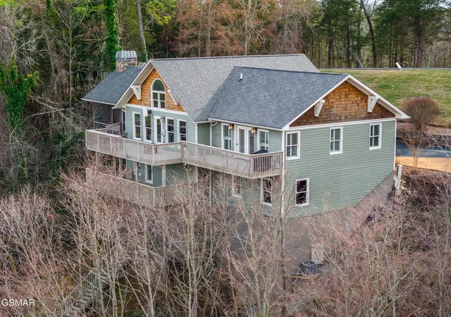Photo 4 of Single family home for sale at 1965 Mccroskey Ln, Sevierville, TN 37876 | MLS# 3263110 | Listing updated on 2026-09-11