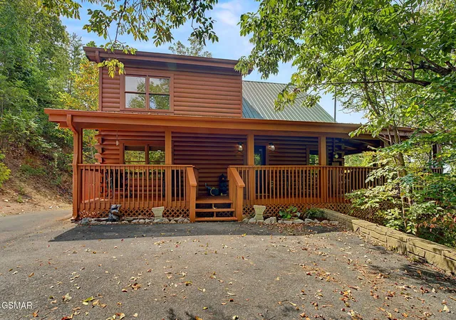 Photo 1 of Single family home for sale at 1038 Willard Way, Sevierville, TN 37876 | MLS# 3270065 | Listing updated on 2026-09-15