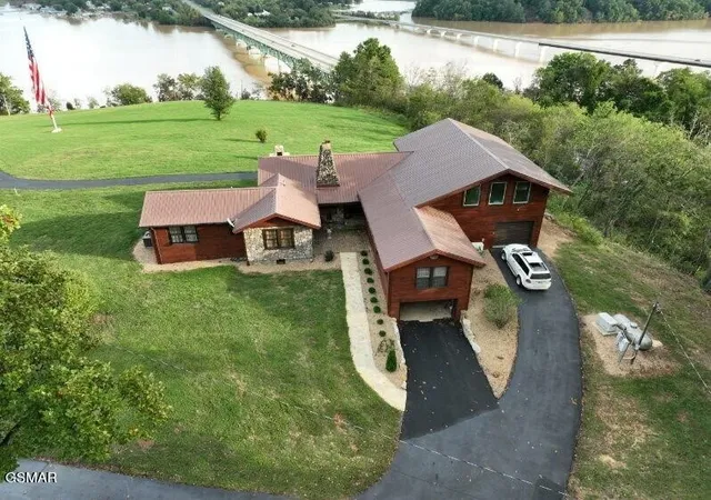 Photo 2 of Single family home for sale at 260 Highway 113, White Pine, TN 37890 | MLS# 3309983 | Listing updated on 2026-09-11