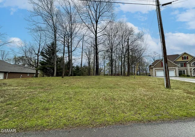 Photo 1 of Land for sale at 0 David Swann Dr, Dandridge, TN 37725 | MLS# 3309984 | Listing updated on 2026-09-11
