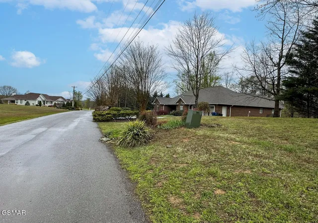 Photo 3 of Land for sale at 0 David Swann Dr, Dandridge, TN 37725 | MLS# 3309984 | Listing updated on 2026-09-11